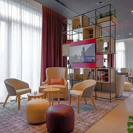 Intercityhotel فندق هيرفورد