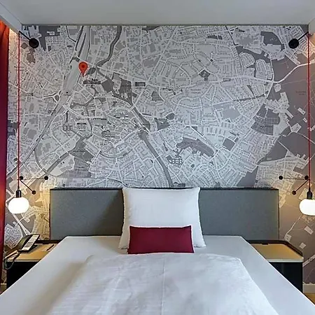 فندق Intercityhotel 3*