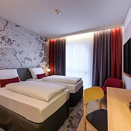 فندق Intercityhotel 3*