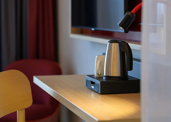 Hotel Intercityhotel 3*