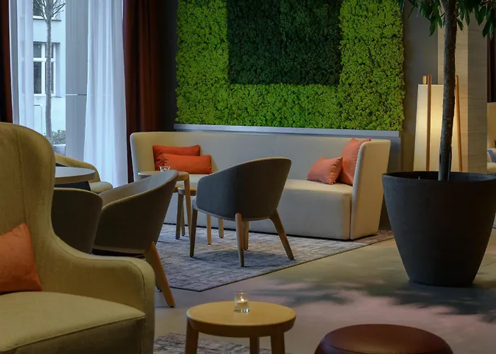 Intercityhotel 3*